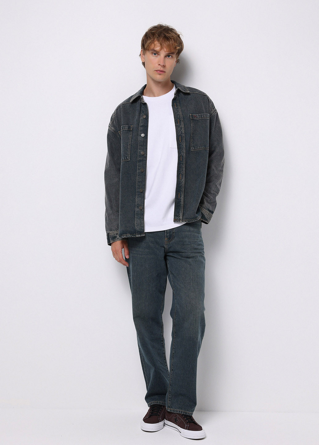 Темно-синие демисезонные прямые джинсы Colin's