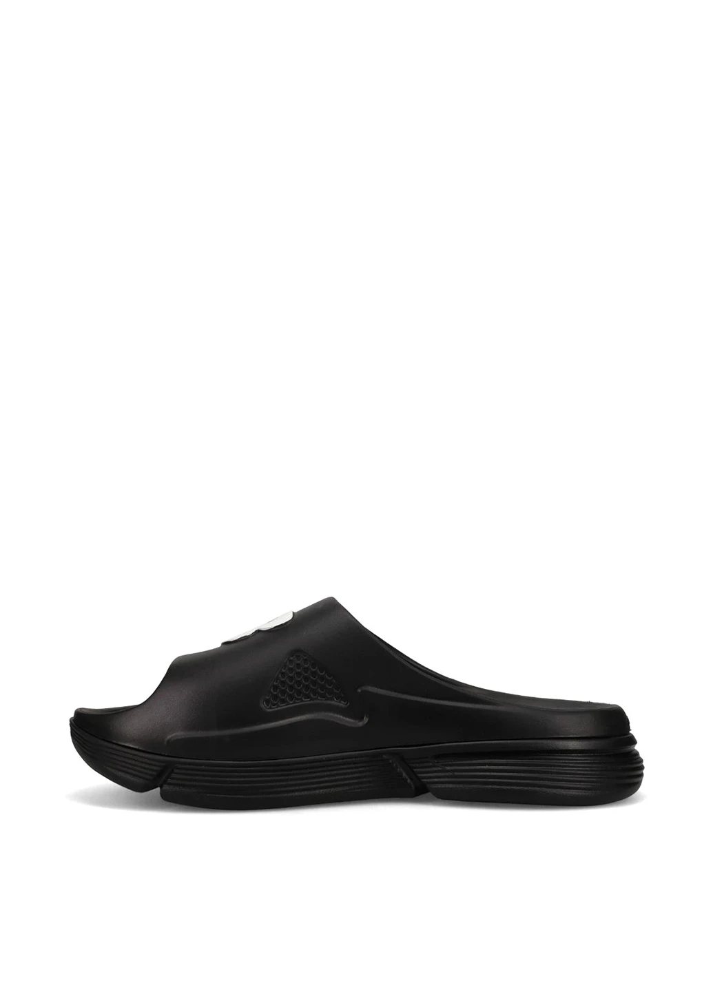 Шльопанці SMFFCB1 New Balance Fuel Cell SL (342323457)