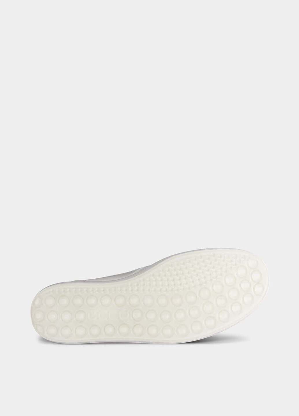 Белые слипоны Ecco с тиснением однотонные