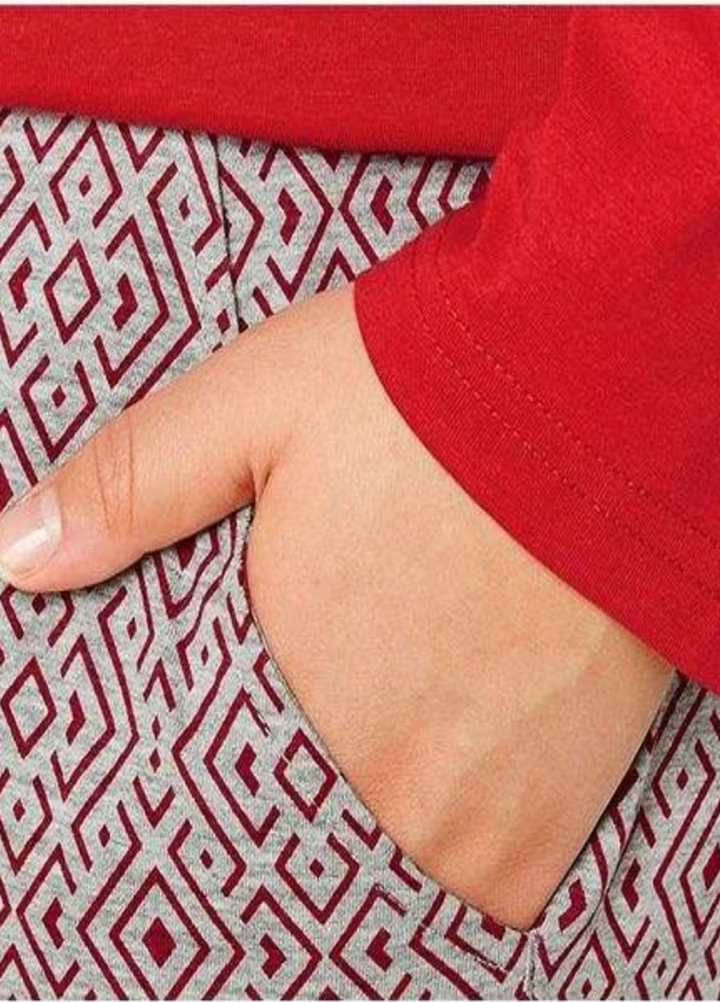 Красная всесезон пижама (лонгслив, брюки) лонгслив + брюки Esmara