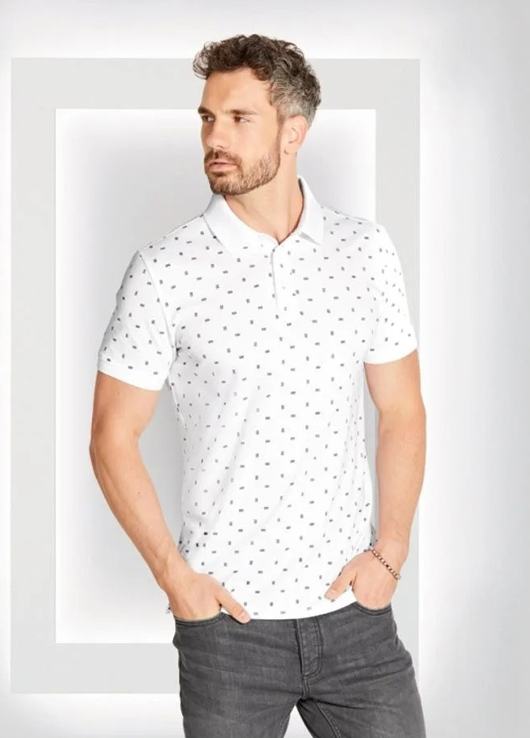 Белая футболка-поло для мужчин Livergy с геометрическим узором