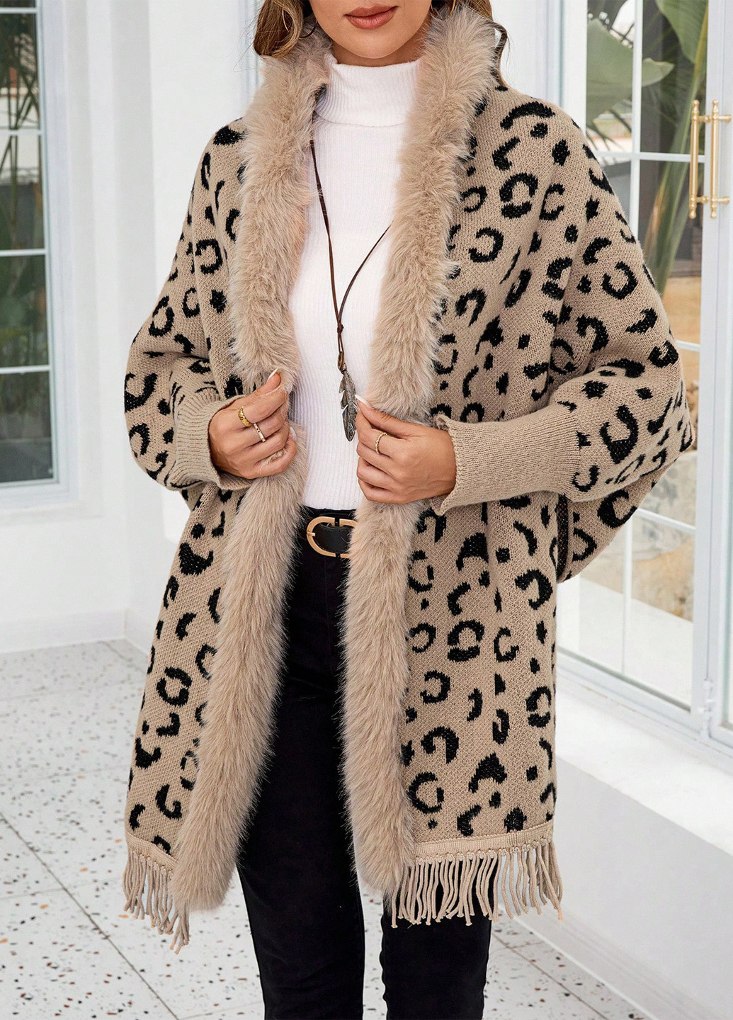 Бежевый демисезонный кардиган SHEIN