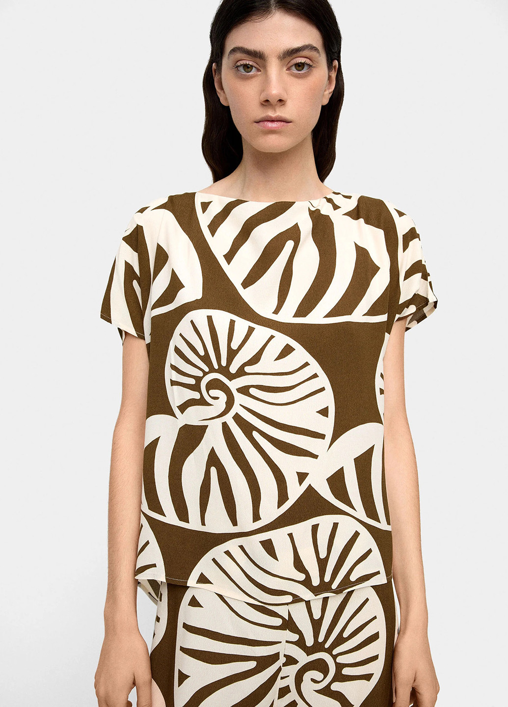 Бежевая блузка Parfois