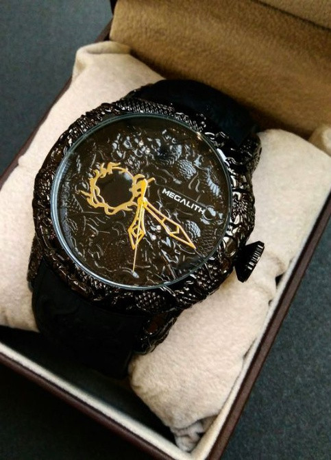 Мужские часы Dragon кварцевые MegaLith (229058472)