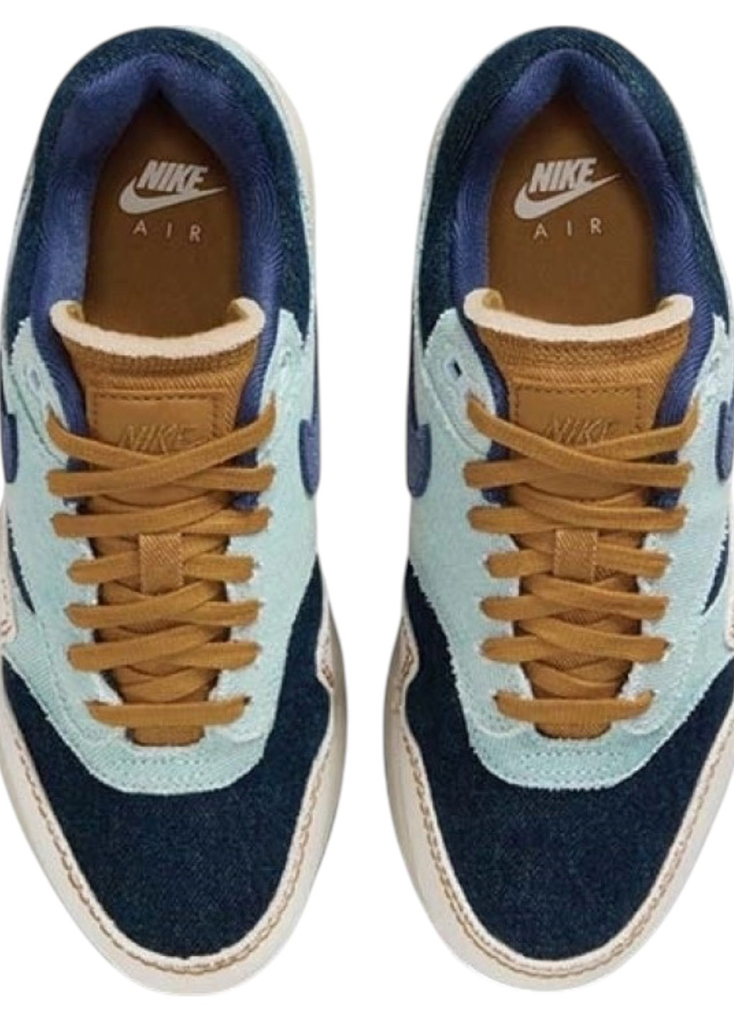 Світло-синій всесезонні кросівки Nike