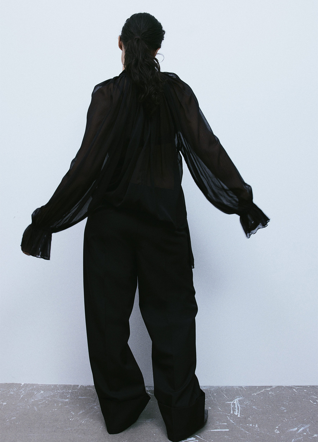 Чорна блуза H&M