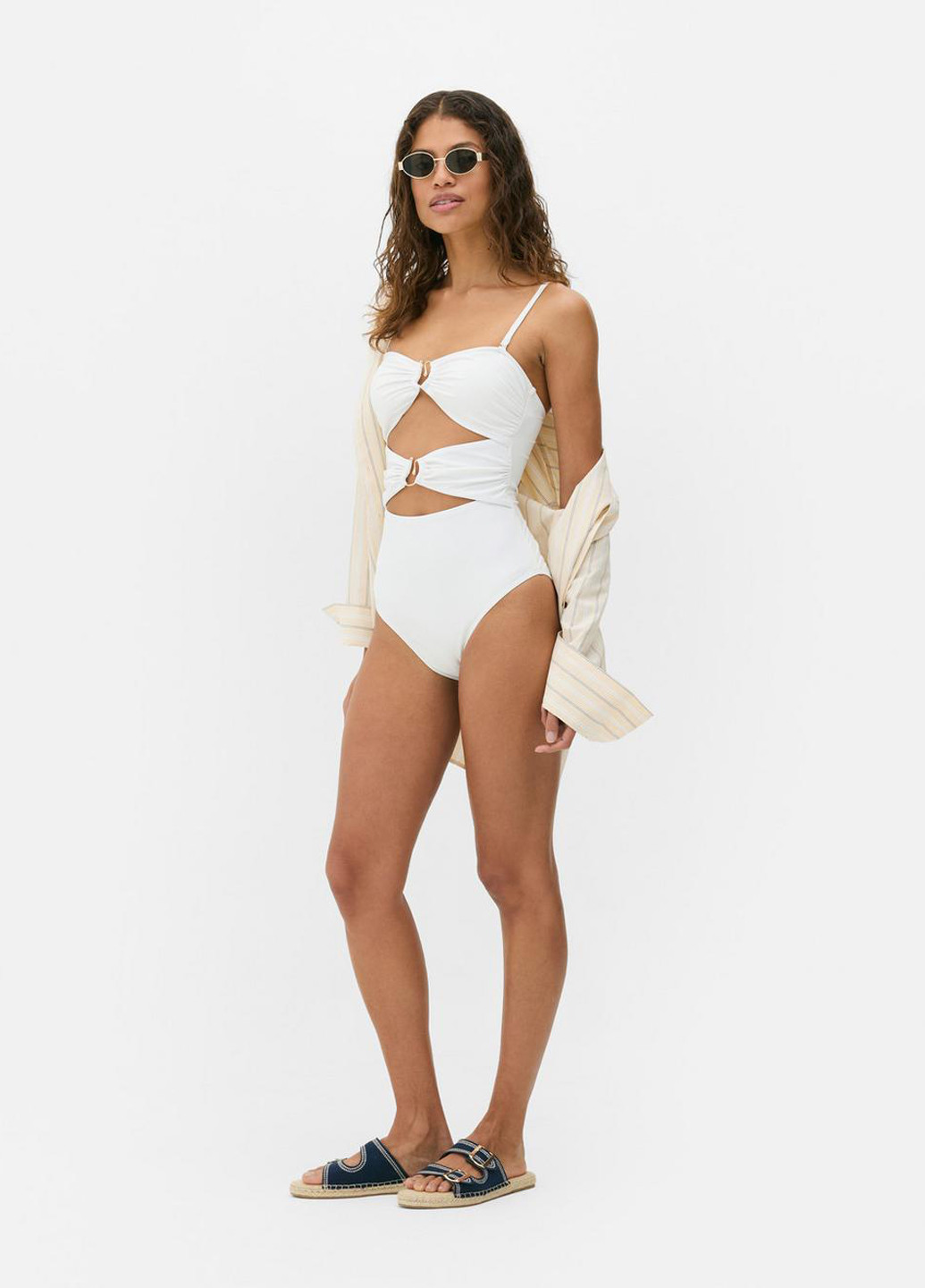 Білий демісезонний купальник суцільний Primark