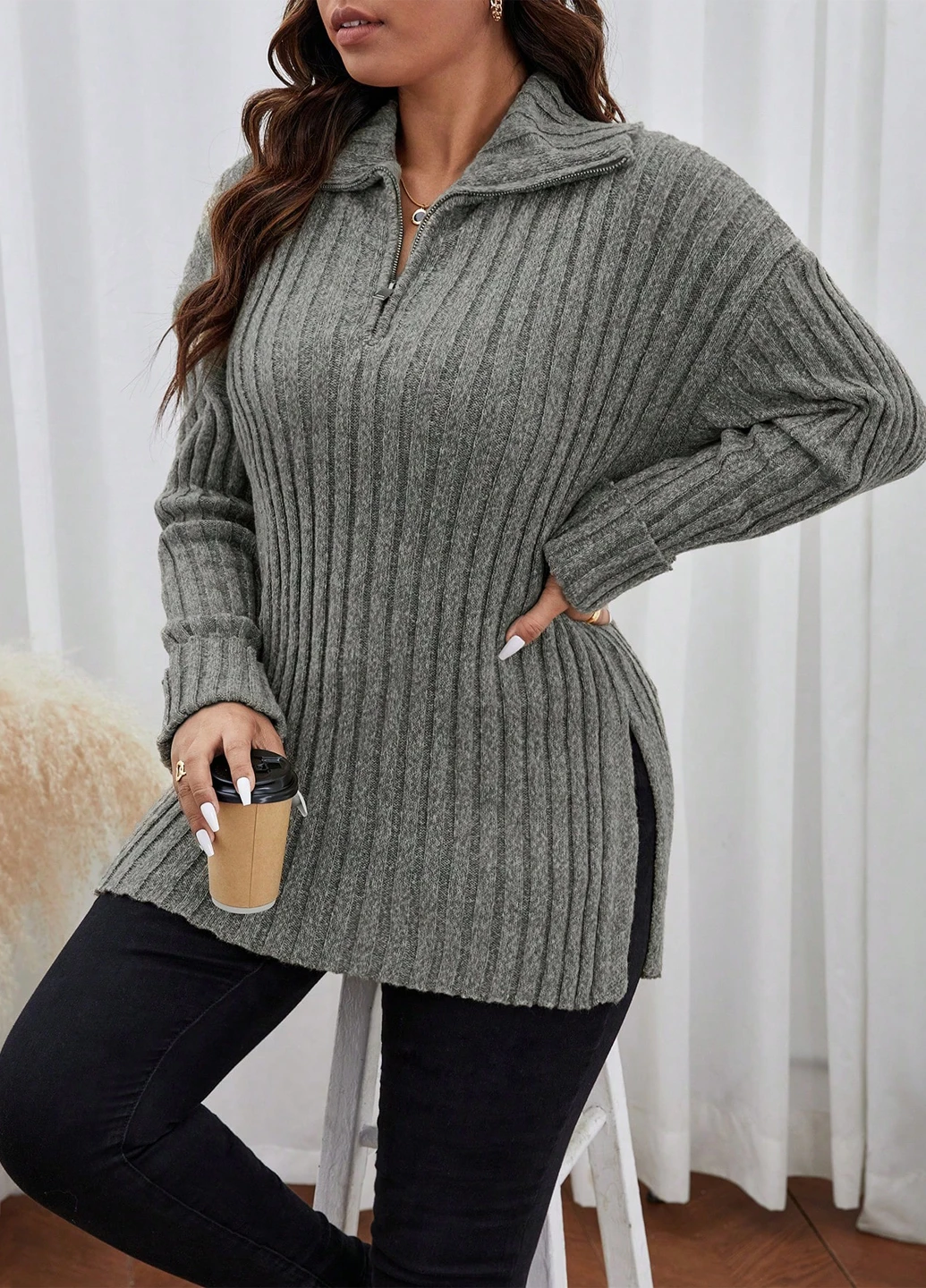 Серый демисезонный свитер SHEIN