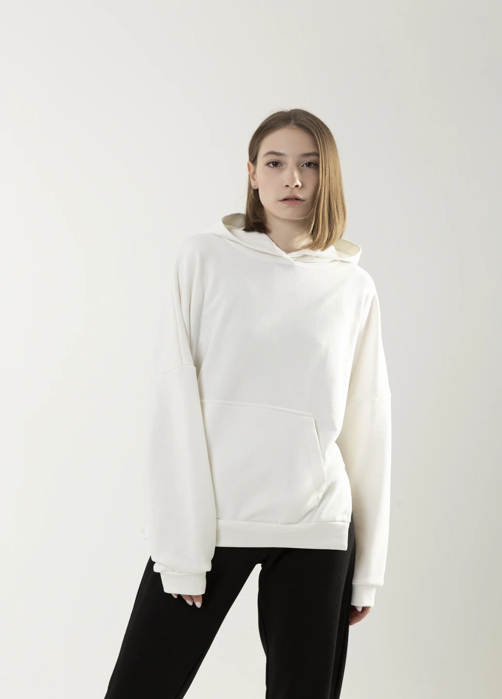 Худі жіноче "Slit" Oversize молочний Intruder (229691488)
