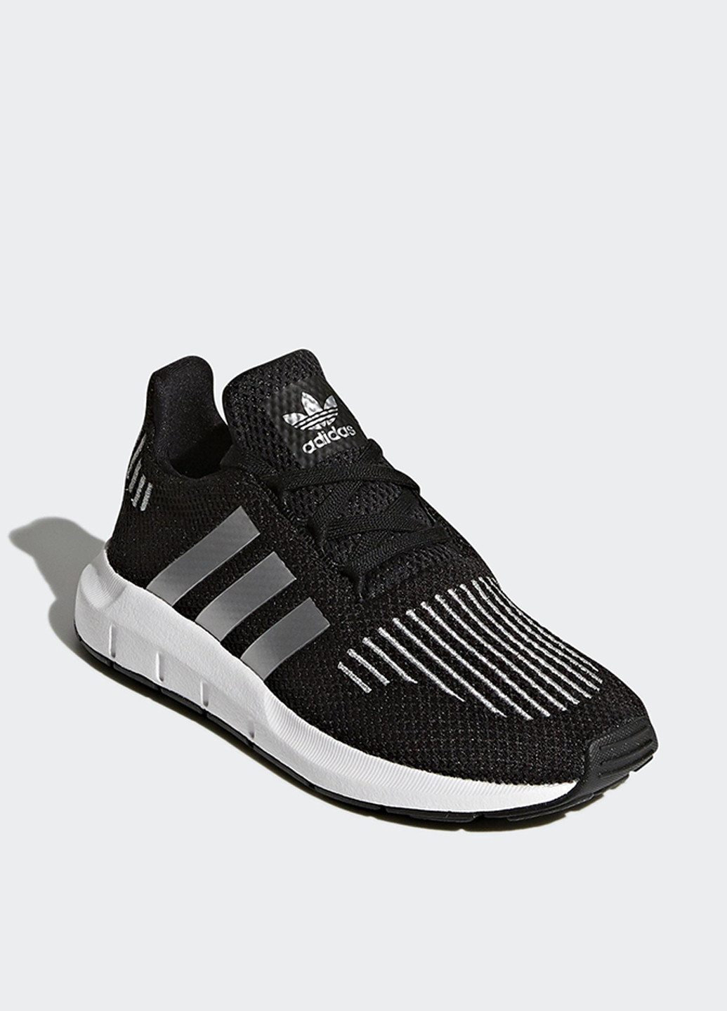 Кроссовки adidas Swift (75676070)