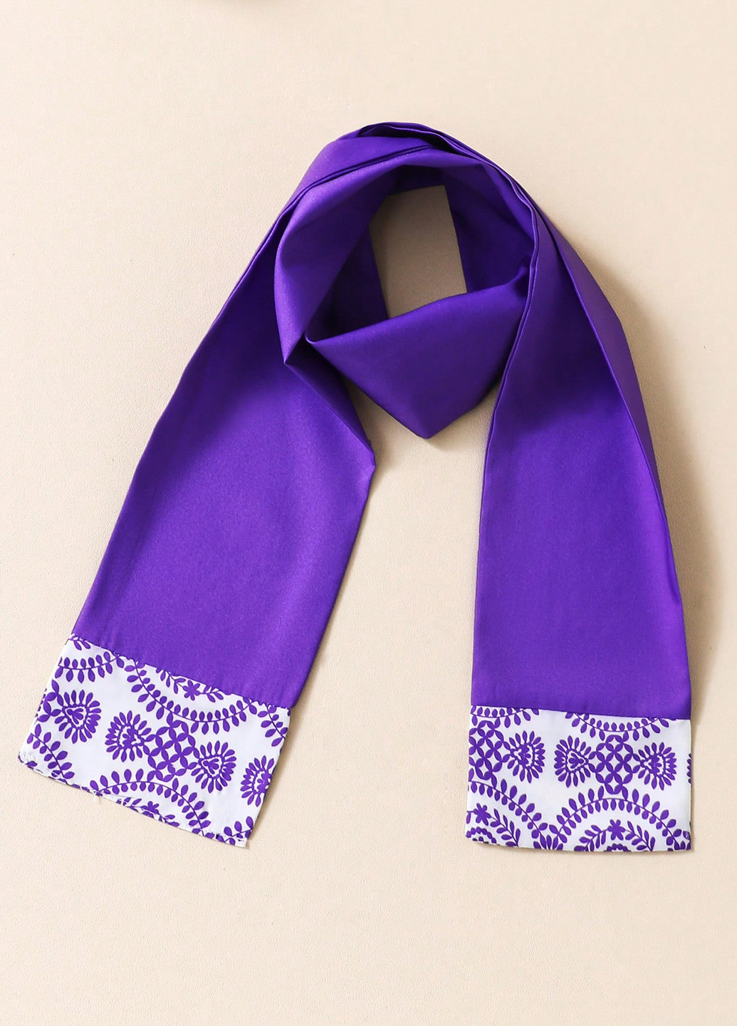 Комбинированный летний костюм (блуза, брюки, шарф) SHEIN