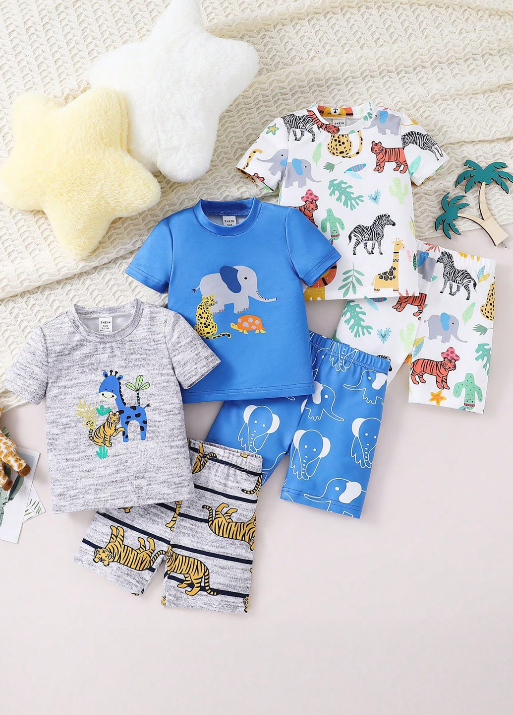 Комбінована всесезон піжама (футболка, шорти) 3 шт. футболка + шорти SHEIN