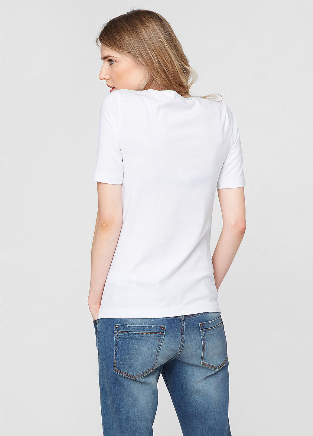 Белая летняя футболка S.Oliver