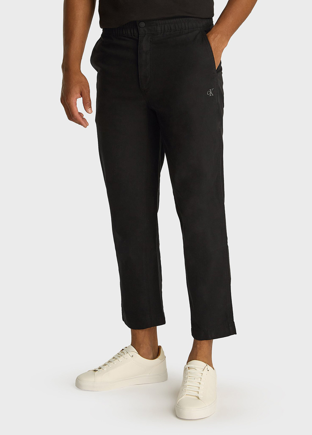 Черные кэжуал летние укороченные брюки Calvin Klein Jeans