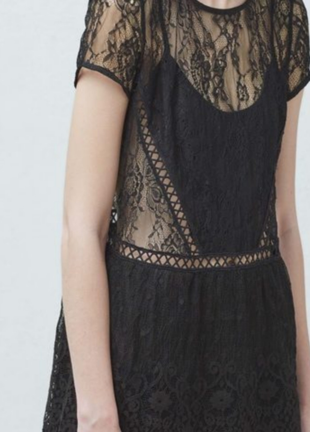 Черное коктейльное платье Mango однотонное