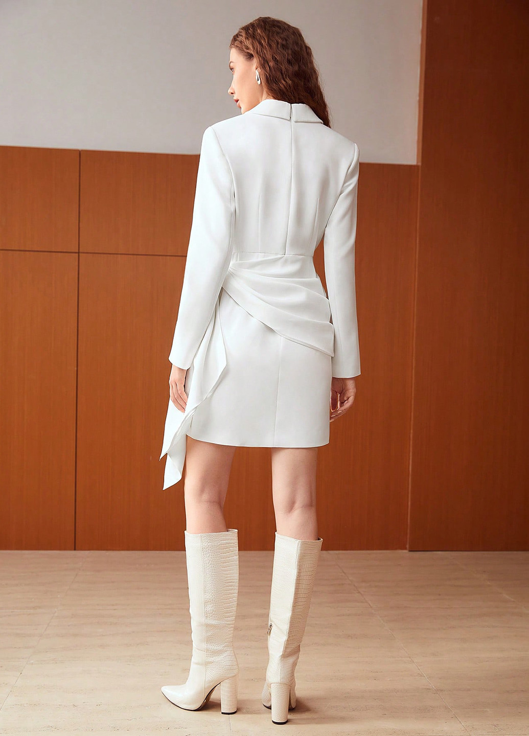 Белое кэжуал платье платье-жакет SHEIN однотонное