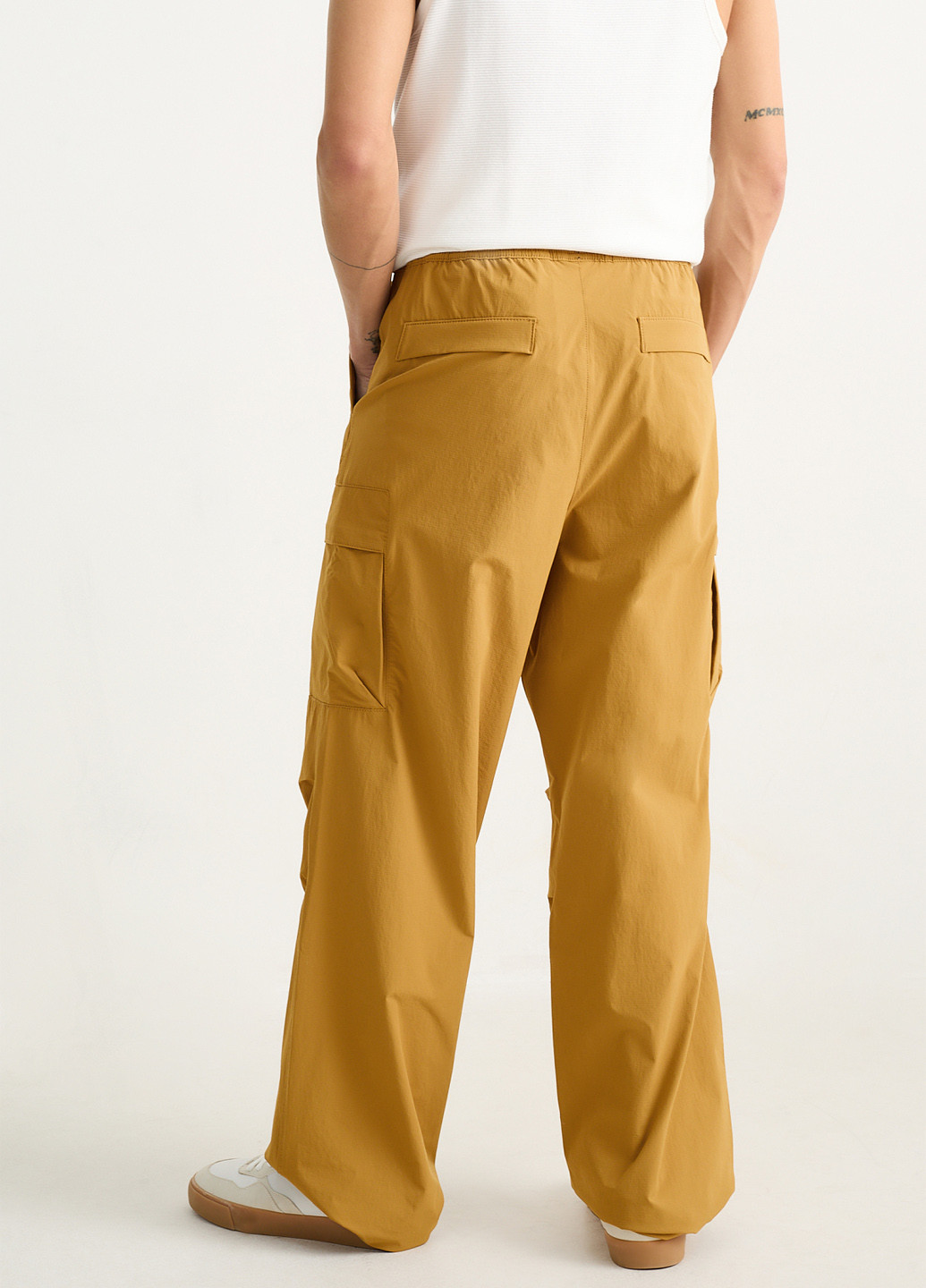 Горчичные кэжуал демисезонные прямые брюки C&A