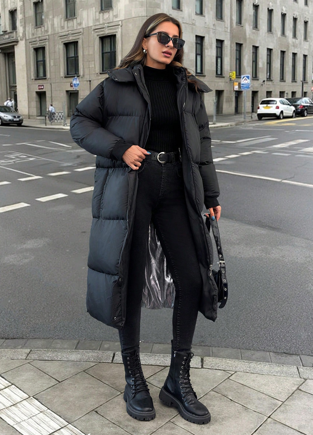 Черная зимняя куртка SHEIN