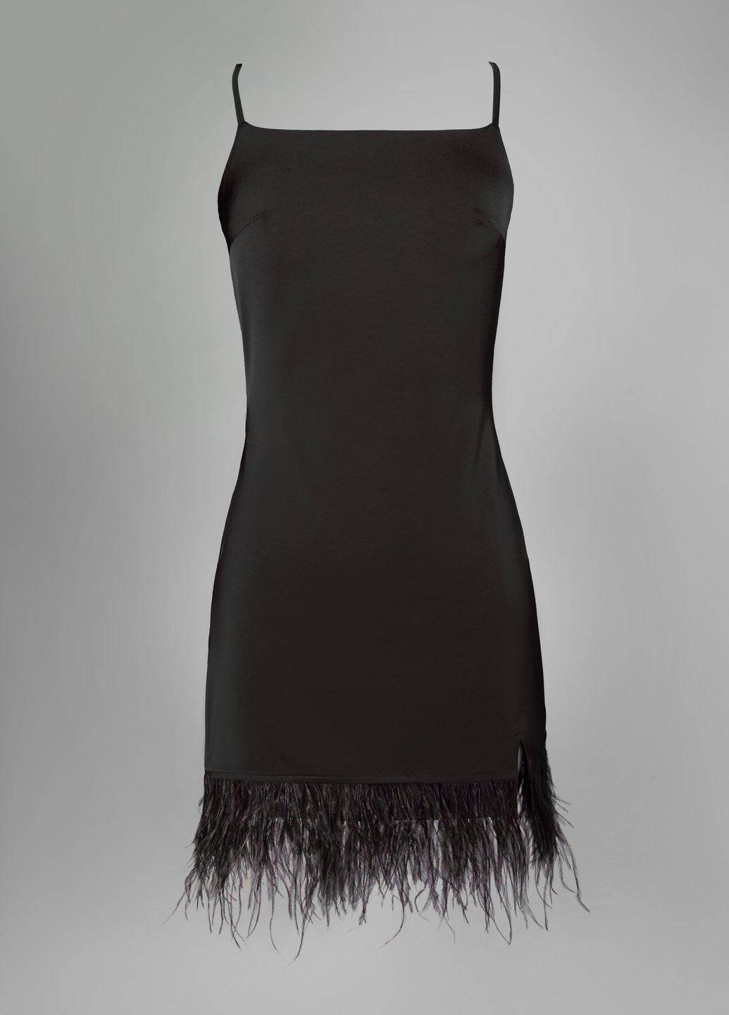 Чорна вечірня сукня з відкритими плечима Gepur однотонна