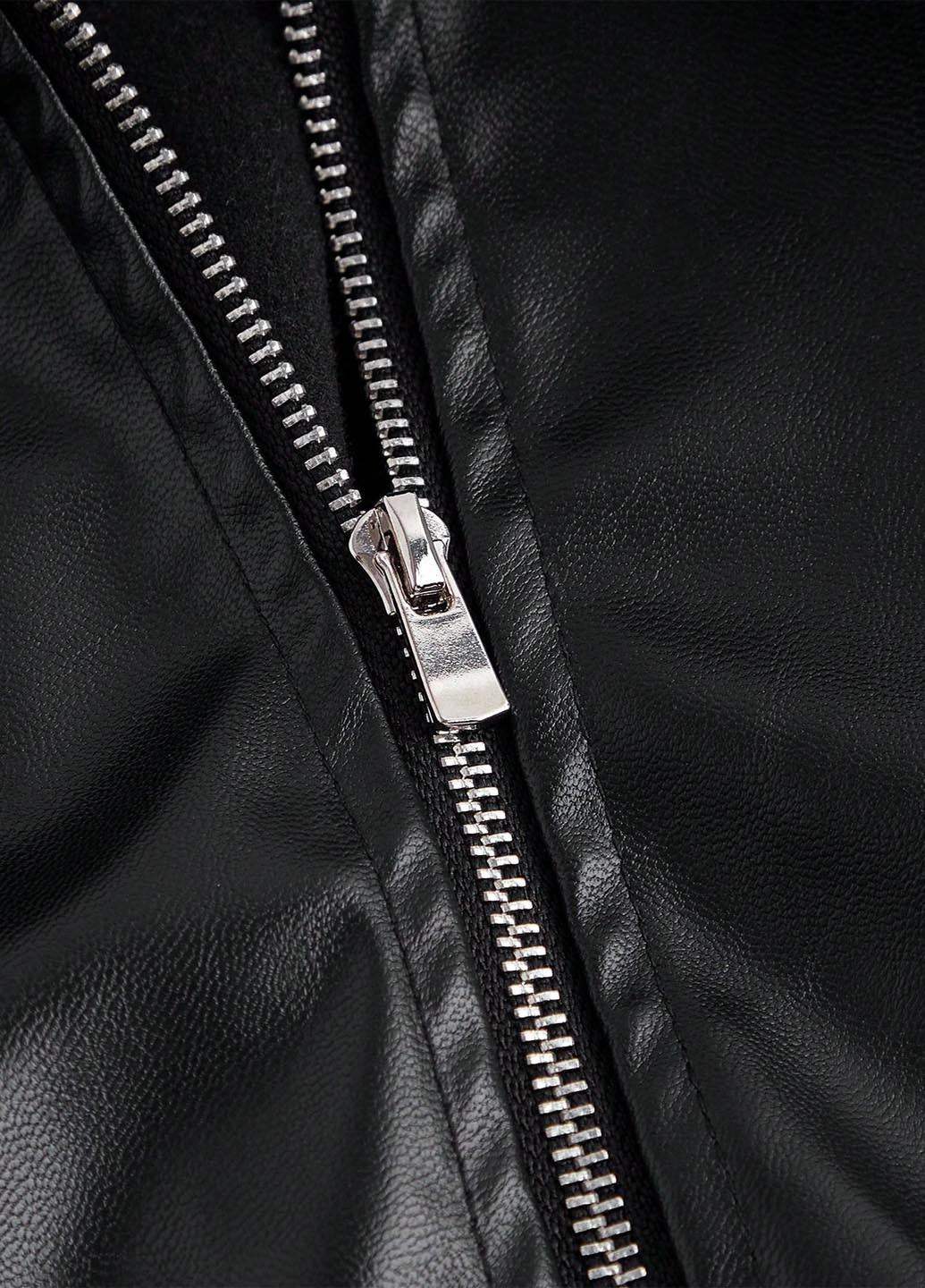 Чорна демісезонна куртка SHEIN