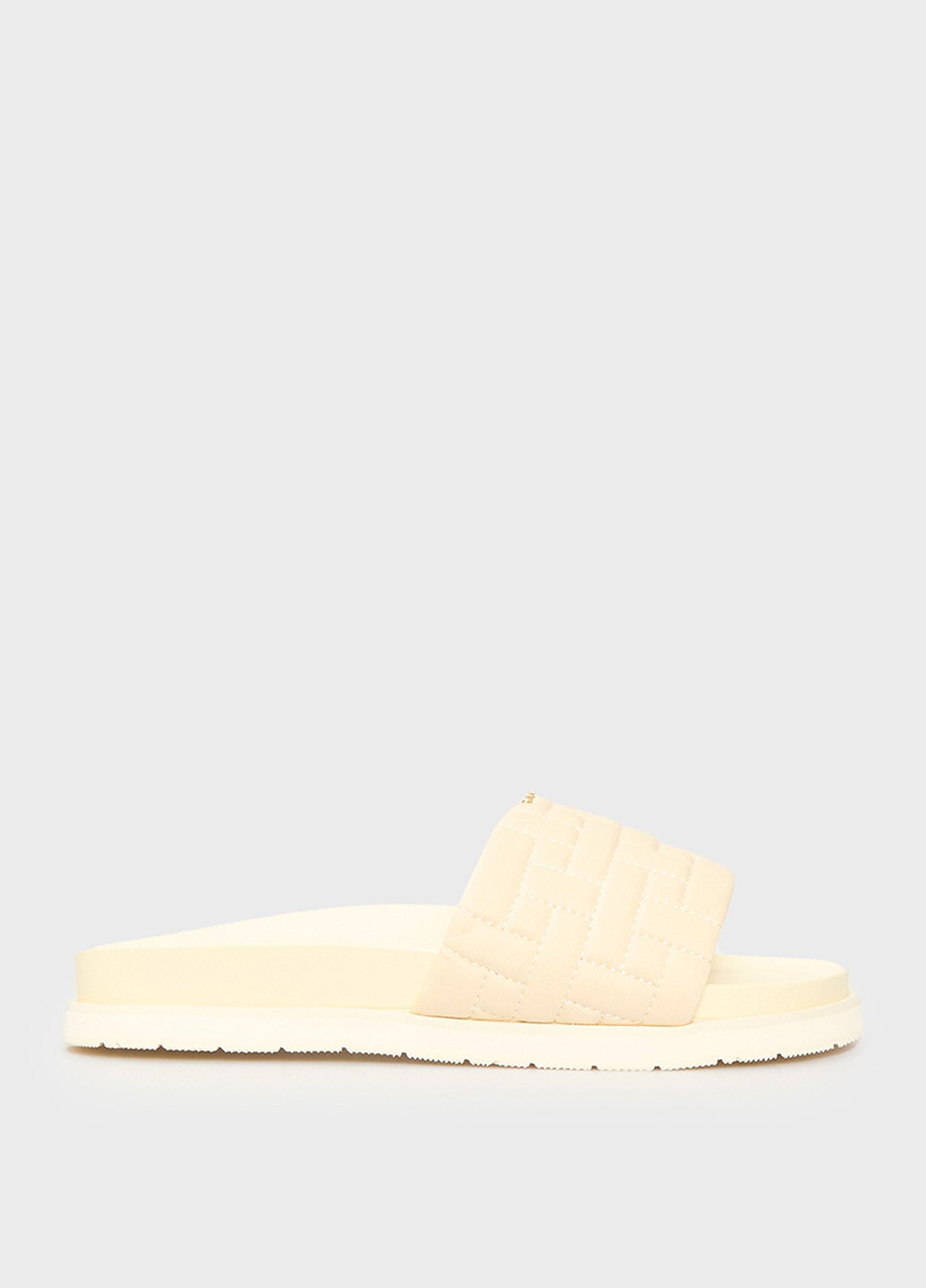 Светло-бежевые шлепанцы Gant с логотипом