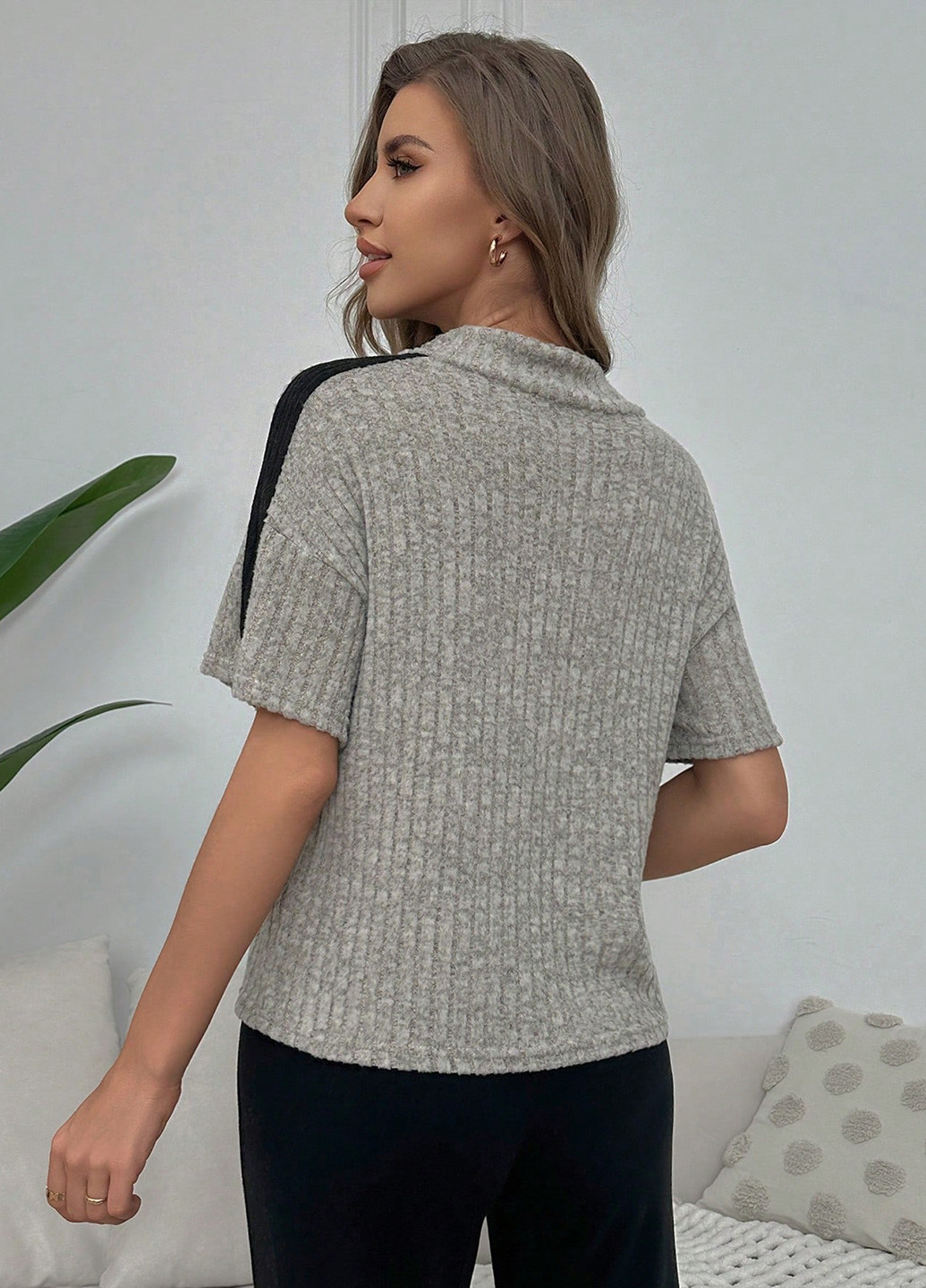 Футболка SHEIN - (332110943)