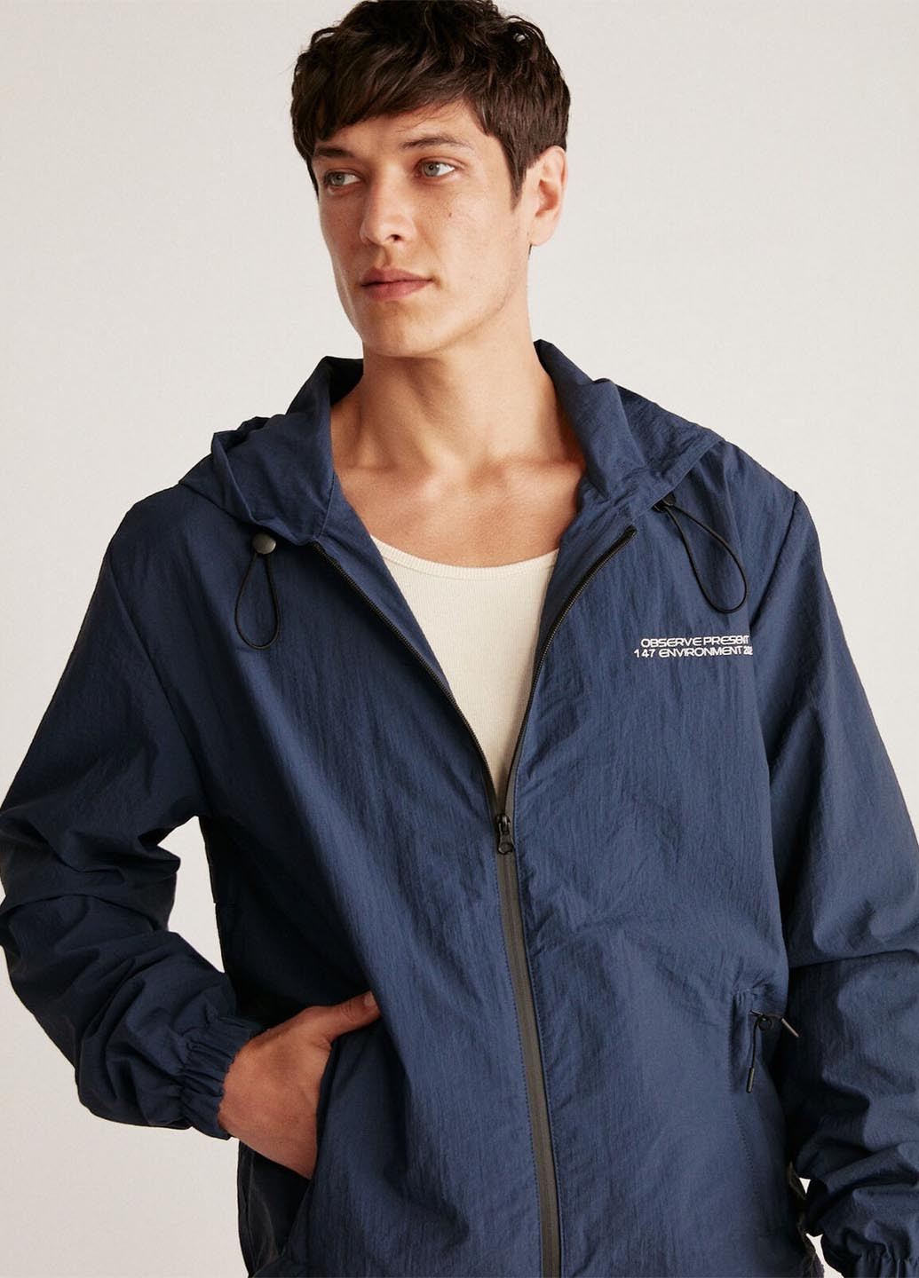 Темно-синяя демисезонная ветровка Grimelange