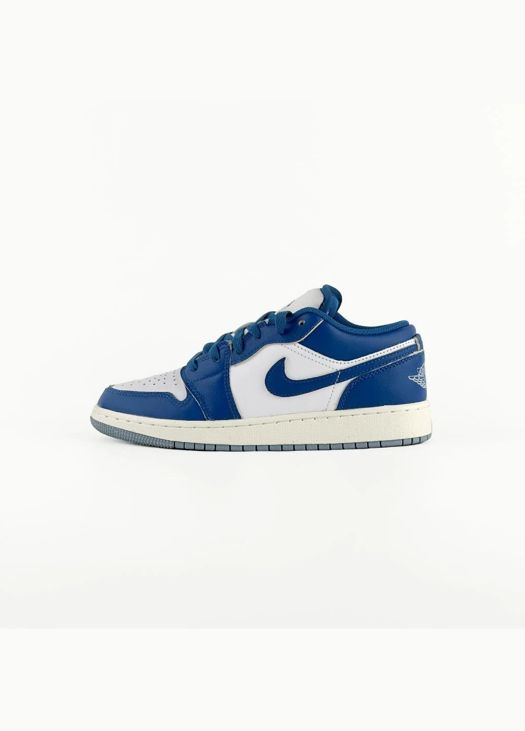 Кросівки FN9137-141 Nike Air Jordan 1 Low SE сині демісезони (317280179)