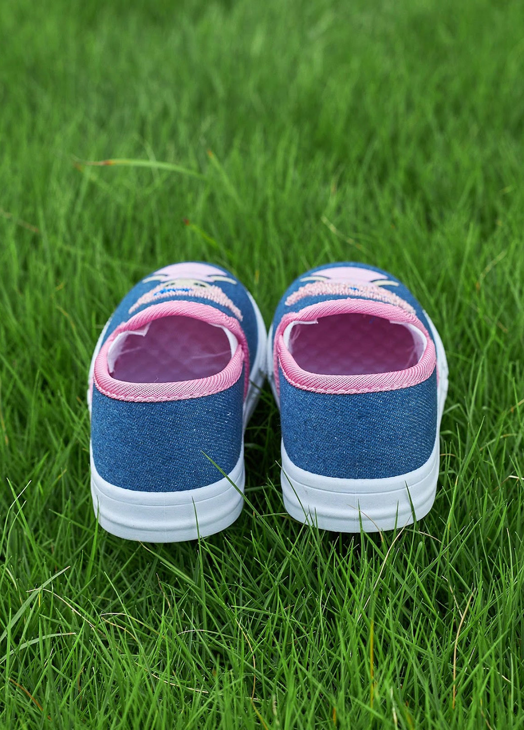 Цветные кроссовки SHEIN без шнурков