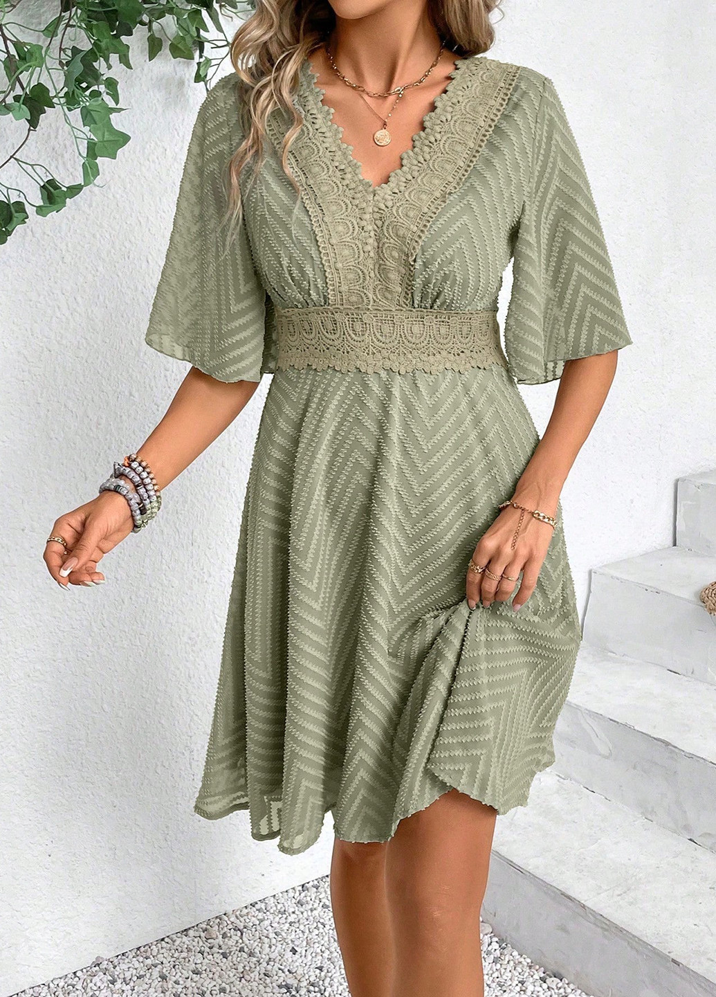 Фисташковое кэжуал платье клеш SHEIN с геометрическим узором