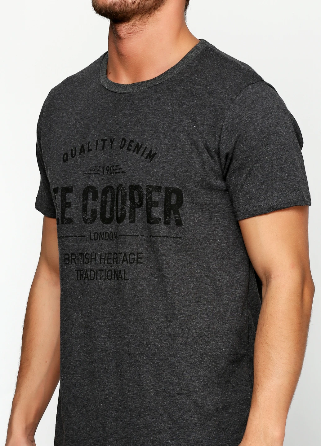 Темно-серая футболка Lee Cooper