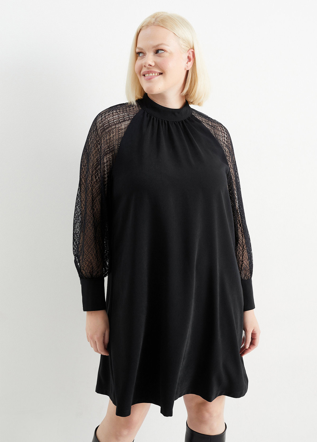 Чорна вечірня сукня а-силует C&A однотонна