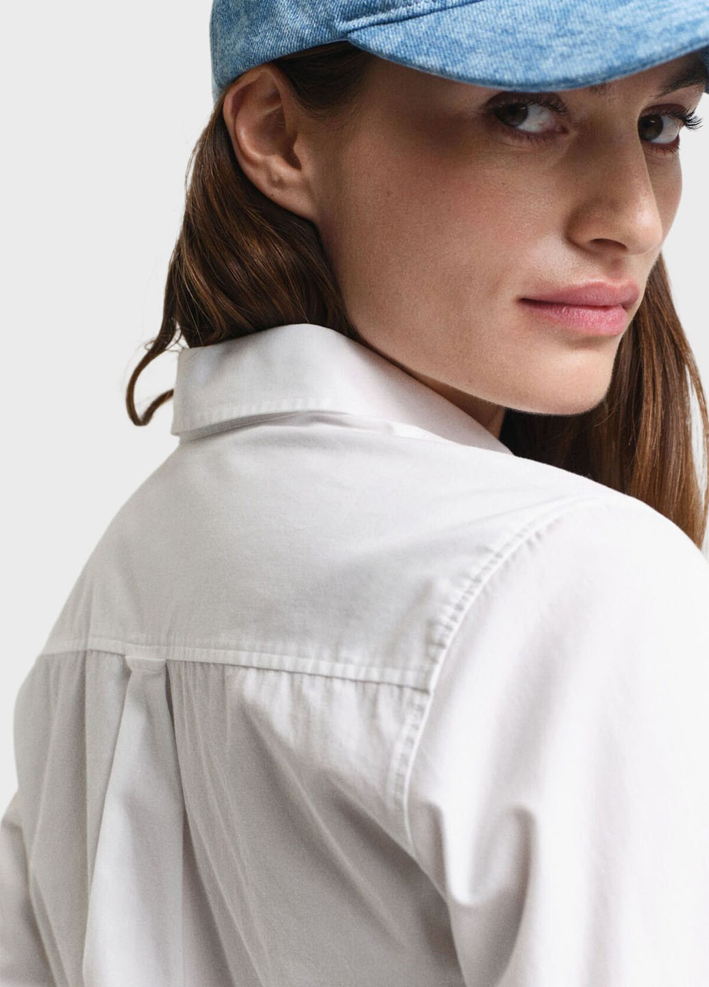 Белая классическая, кэжуал рубашка однотонная Gant