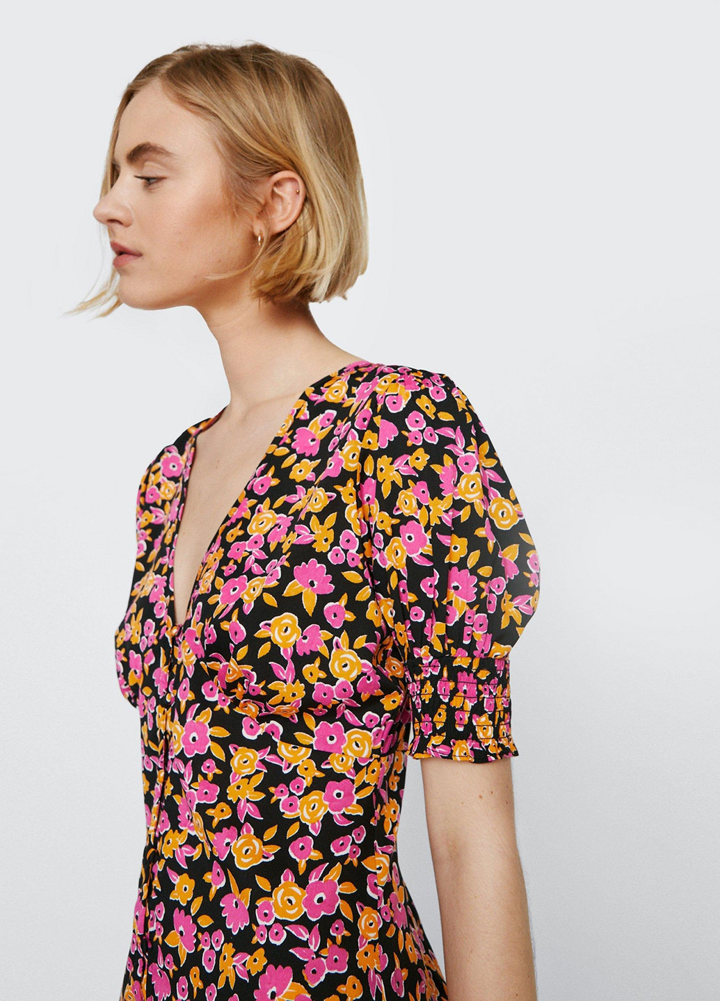 Черное кэжуал платье Nasty Gal с цветочным принтом