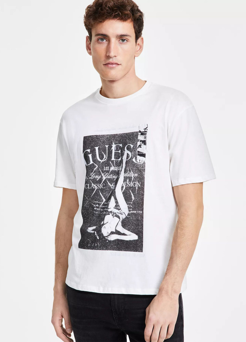 Молочна футболка Guess