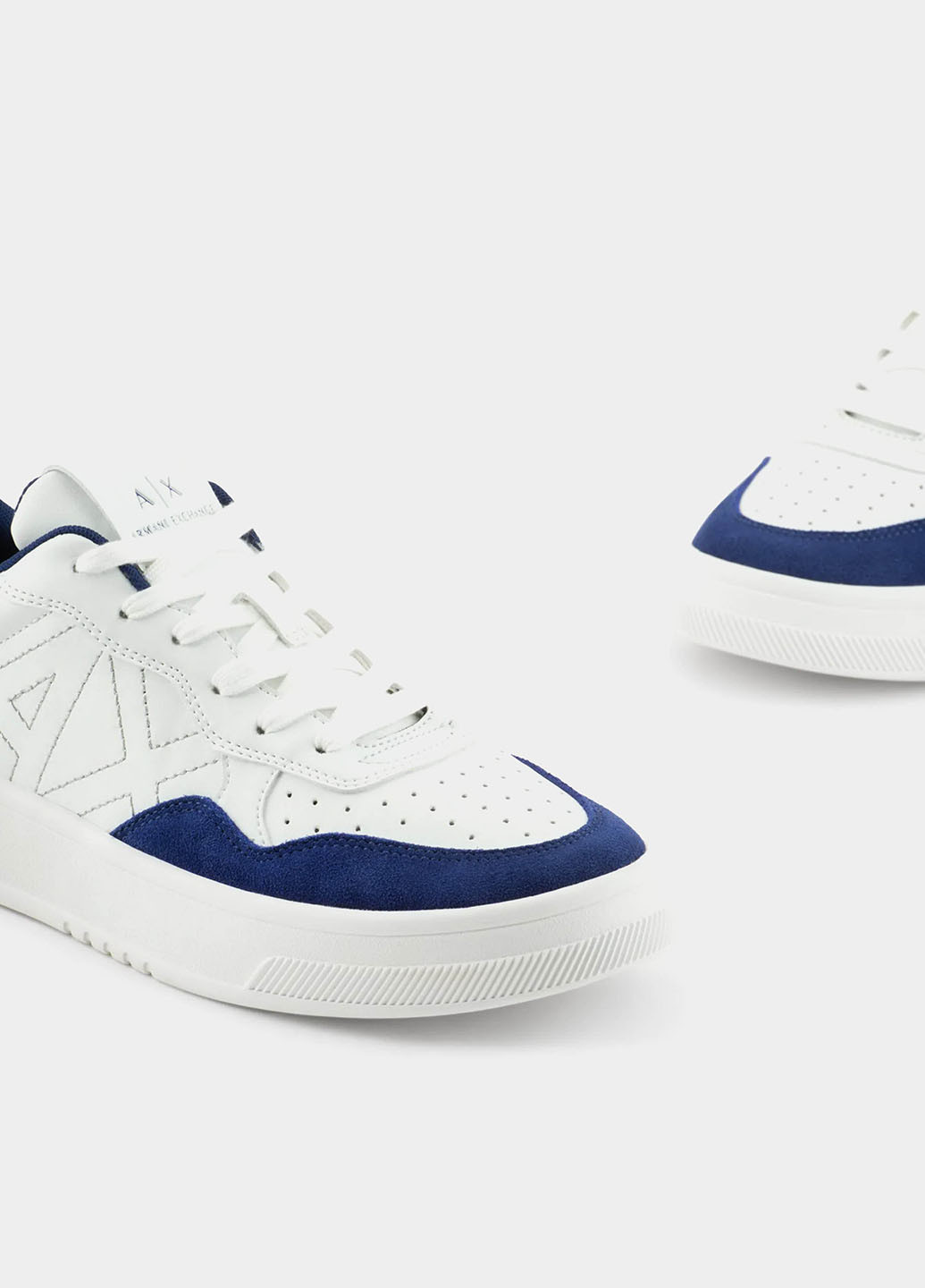 Білі кеди Armani Exchange