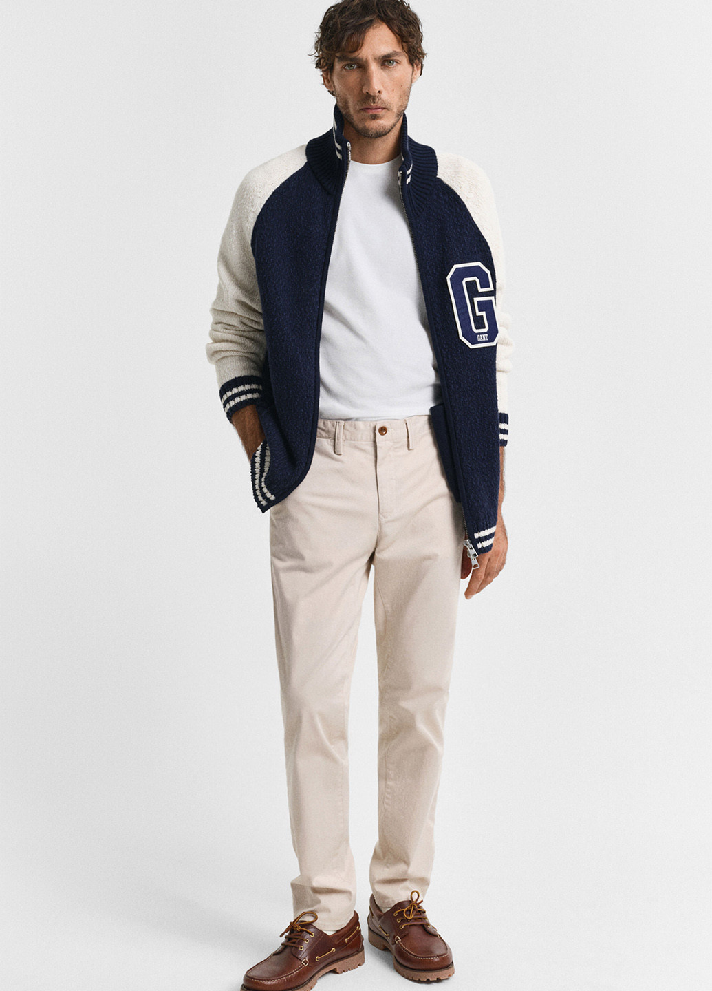 Светло-бежевые праздничный, классические, кэжуал демисезонные классические брюки Gant