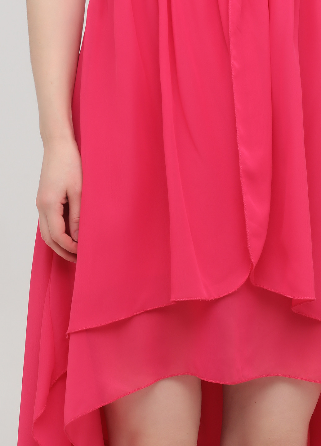 Розовое вечернее платье с открытыми плечами NLY однотонное