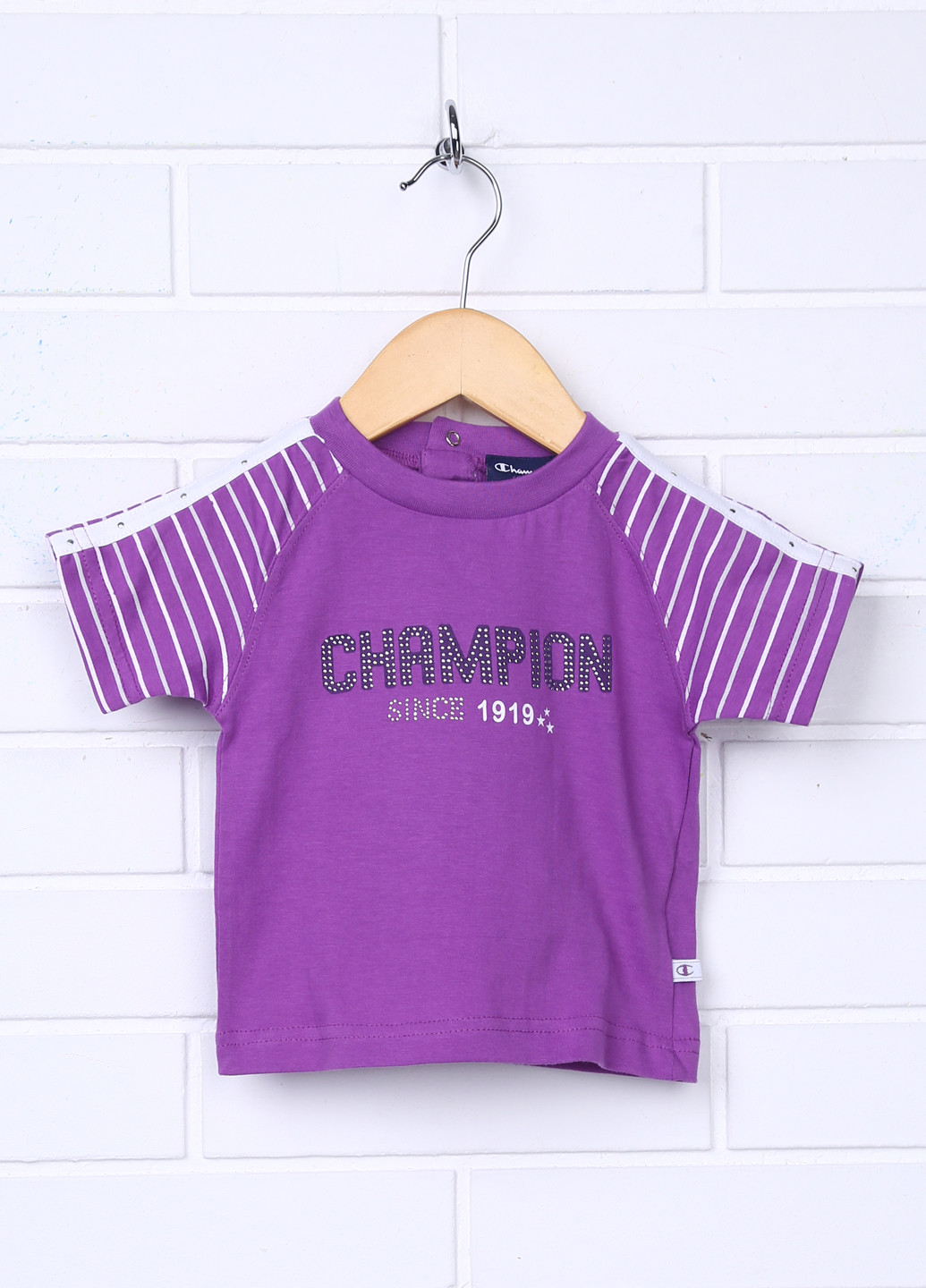 Фиолетовая летняя футболка с коротким рукавом Champion