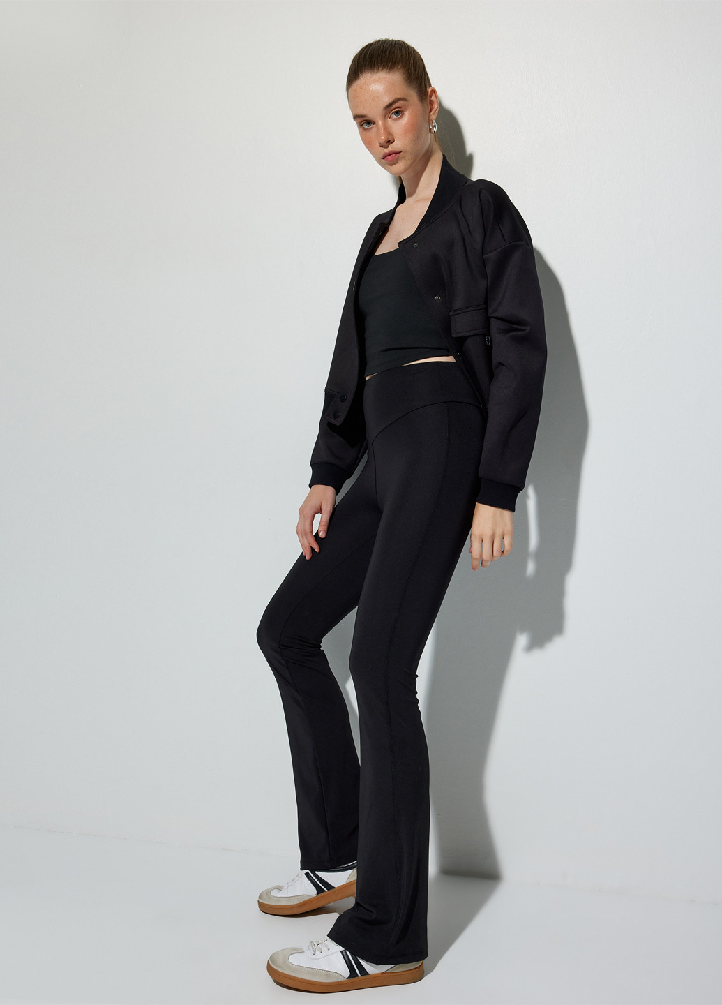 Черные демисезонные леггинсы KOTON