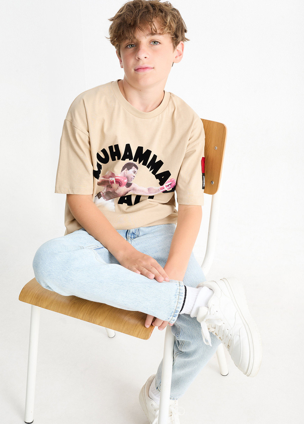 Бежева літня футболка C&A