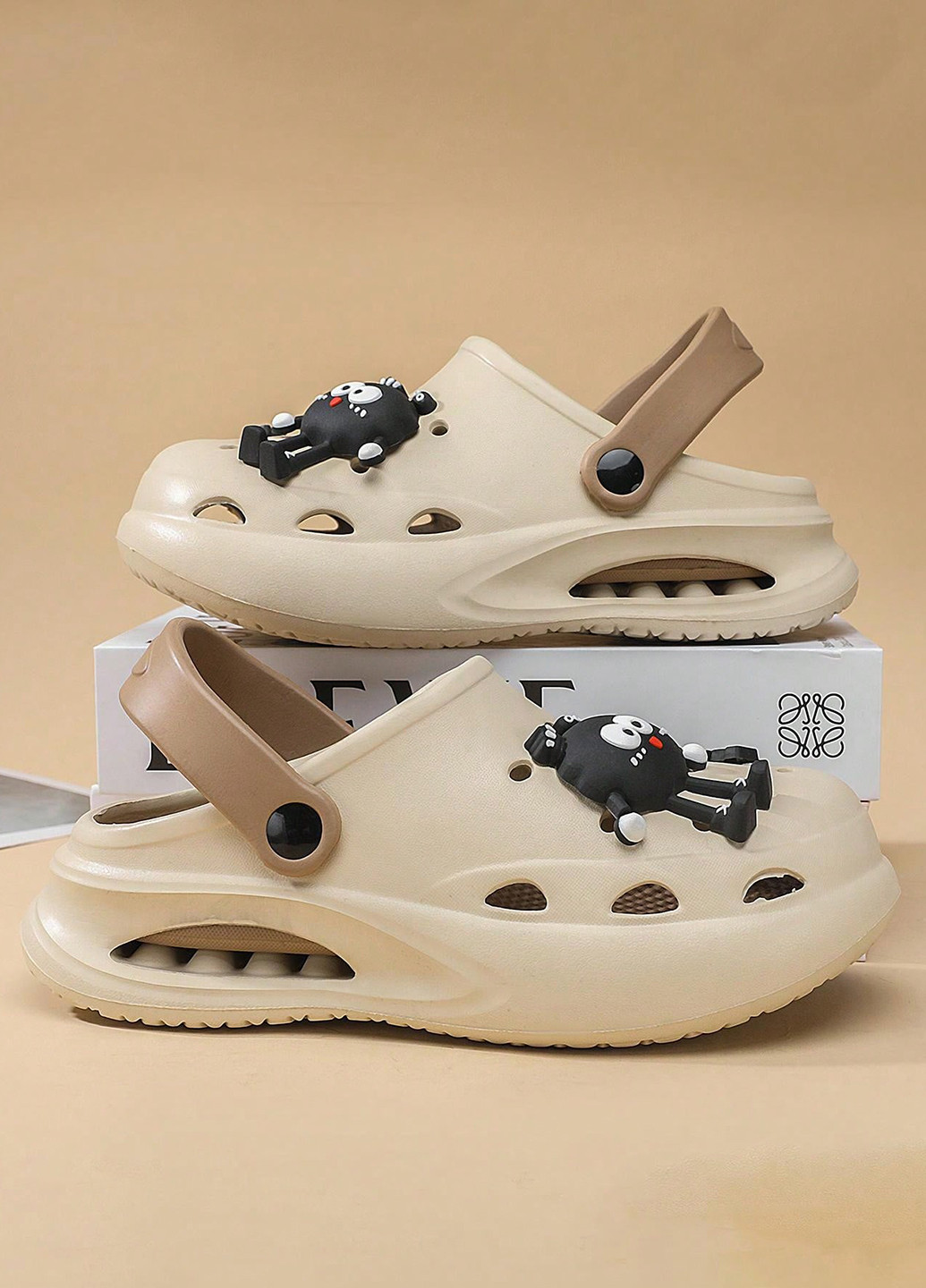 Светло-бежевые сабо SHEIN без каблука джибитсы