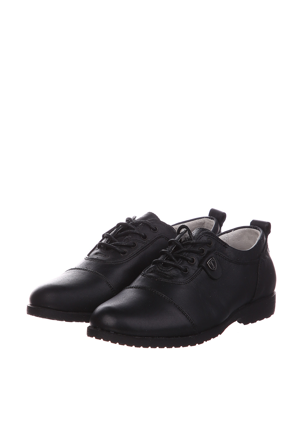 Черные туфли со шнурками Olipas