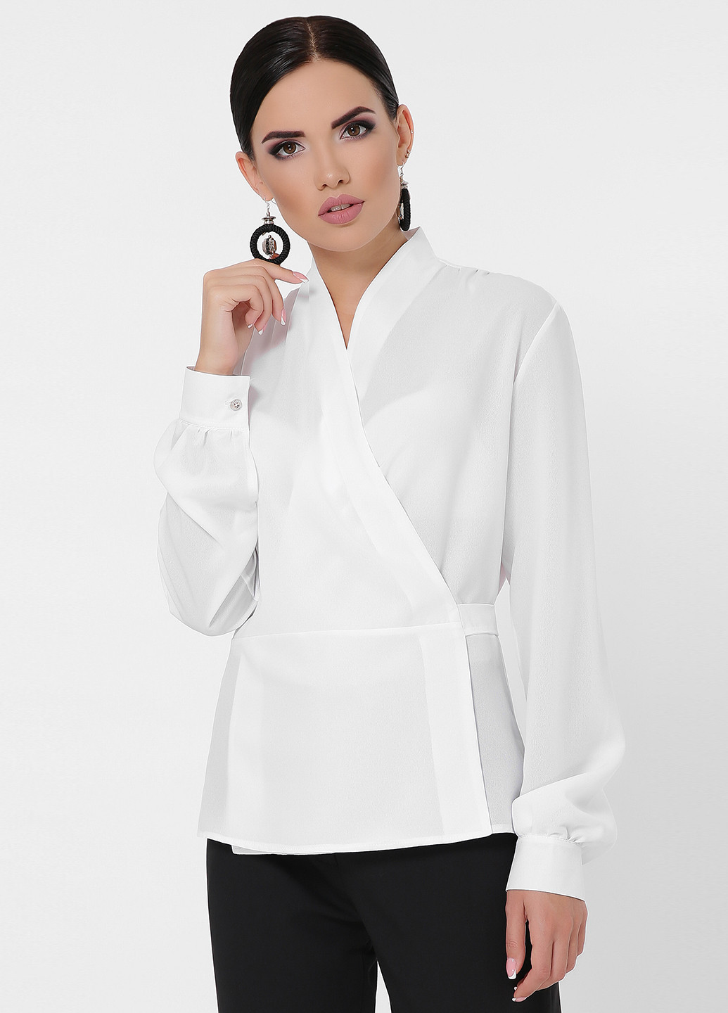 Белая летняя блуза на запах Fashion Up