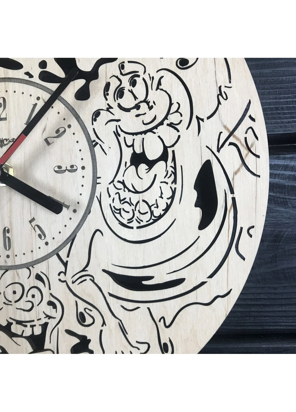 Часы настенные из дерева «Slimer» 7Arts (253566731)