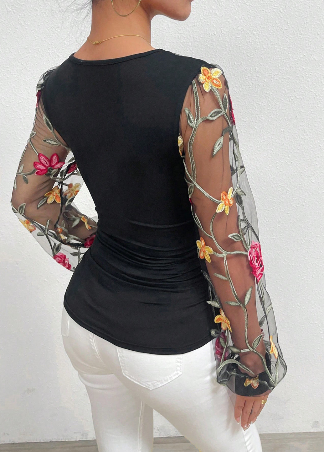 Чёрная блуза SHEIN