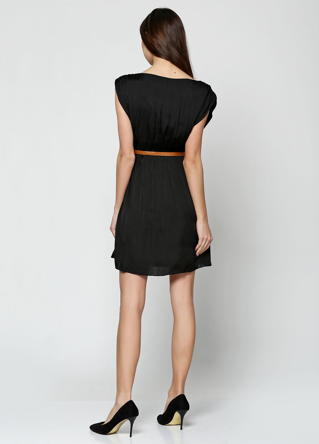 Черное кэжуал платье Brunella Bruni однотонное