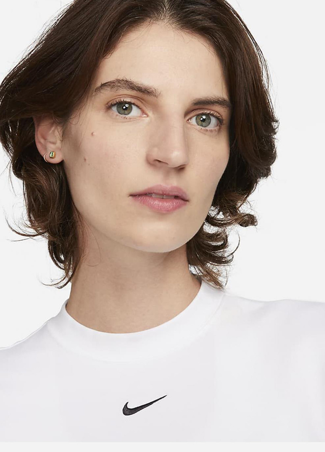 Белое спортивное платье dv7878-100 платье-футболка Nike однотонное