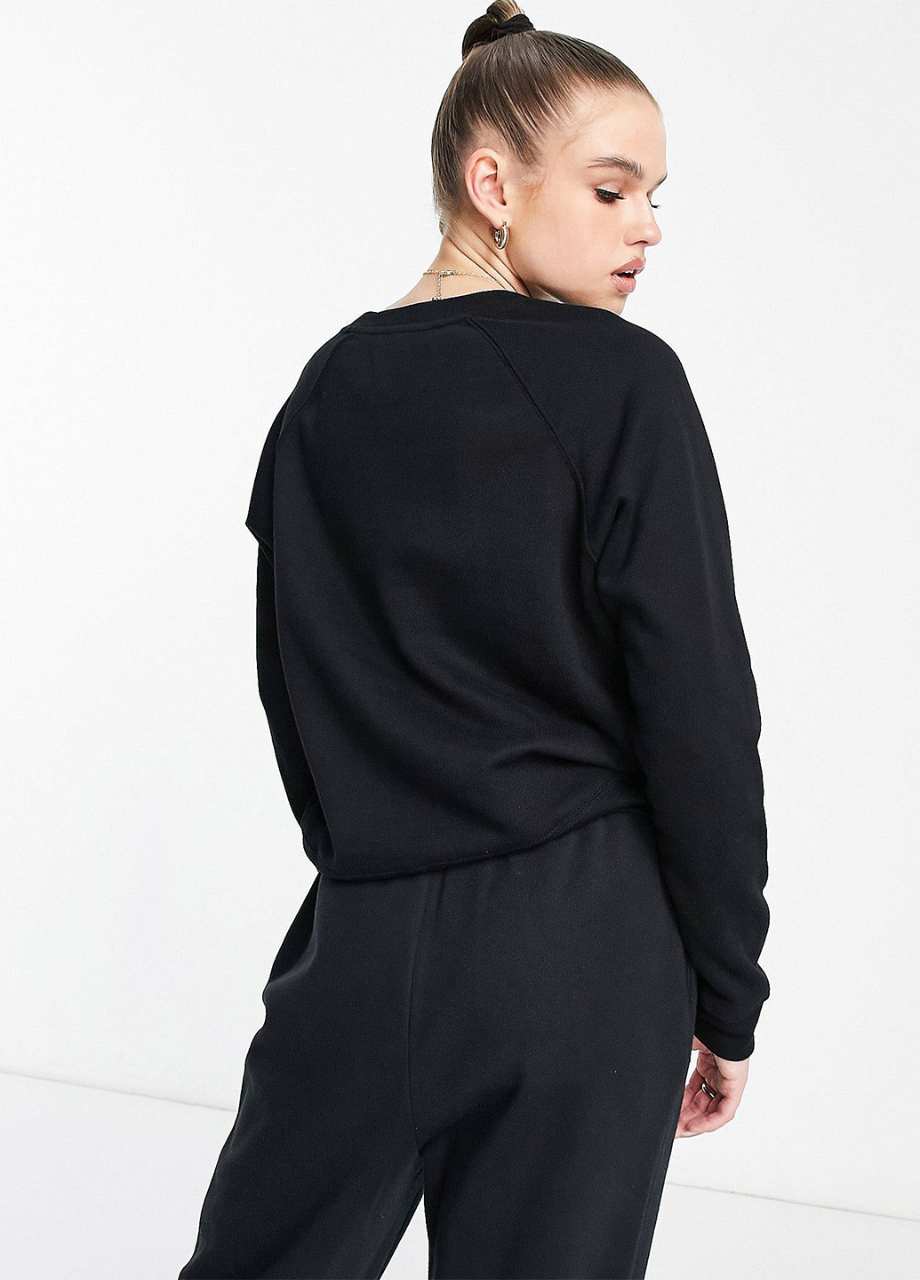 Свитшот Calvin Klein - Свободный крой однотонный черный кэжуал хлопок, трикотаж - (260413531)