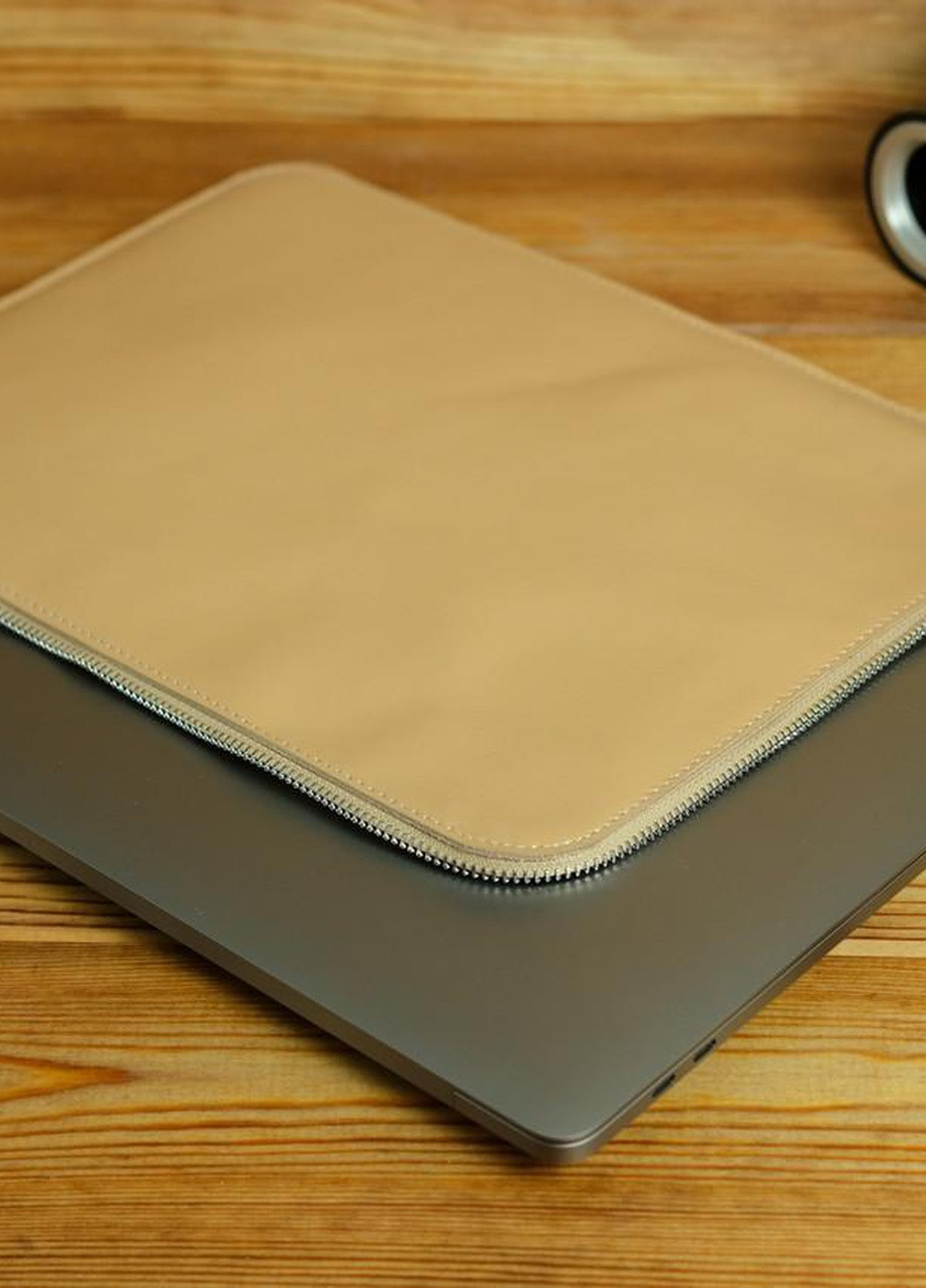 Кожаный чехол для MacBook на молнии с войлоком Дизайн №41 Berty (253862431)